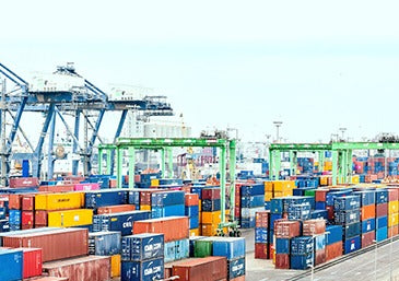 Emballages techniques orfix pour la sécurisation du fret et de la logistique internationale.
